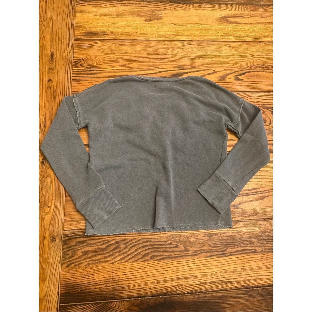 Tucker + Tate distressed grey ruffle neck long sleeve size Medium girls 8-10 - Picture 2 of 4
